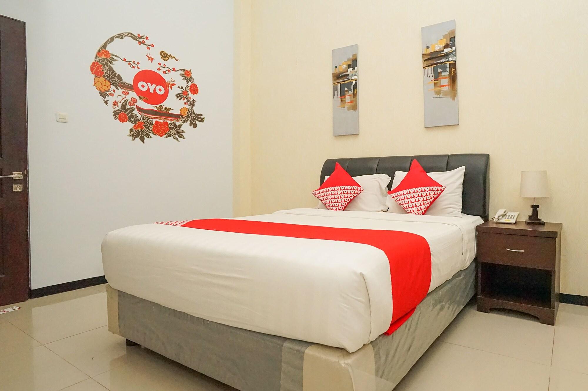 Oyo 282 Putri Utari Residence Malang Eksteriør billede