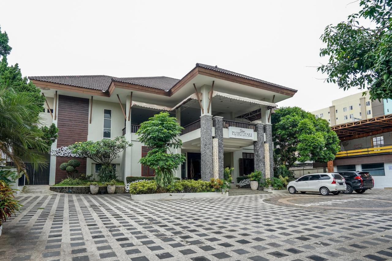 Oyo 282 Putri Utari Residence Malang Eksteriør billede